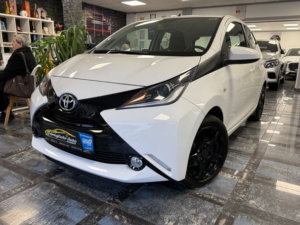 Toyota Aygo 51 kW image number 1