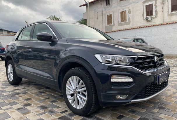 Volkswagen T-Roc 2.0 TDI 110 kW image number 2