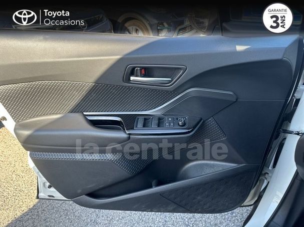 Toyota C-HR 2.0 Hybrid 135 kW image number 19