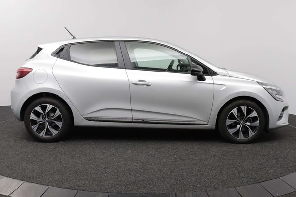 Renault Clio TCe 90 66 kW image number 13