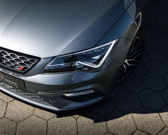 Seat Leon Cupra 300 221 kW image number 23