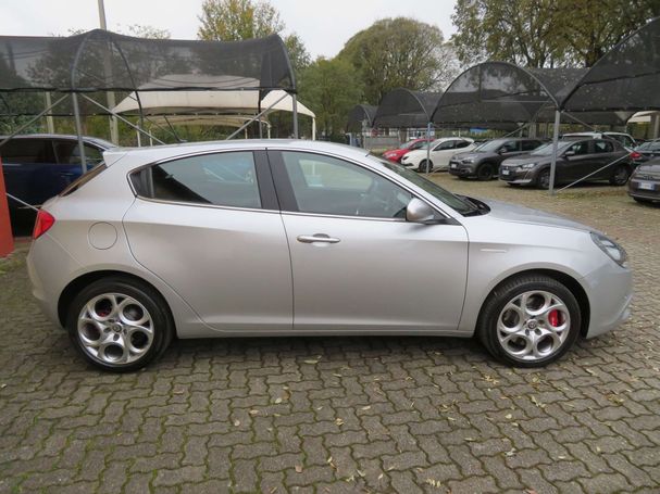 Alfa Romeo Giulietta 1.6 JTDM 88 kW image number 5