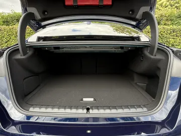 Car image 28