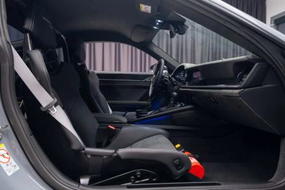 Car image 40