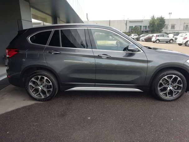 BMW X1 16d sDrive 85 kW image number 4