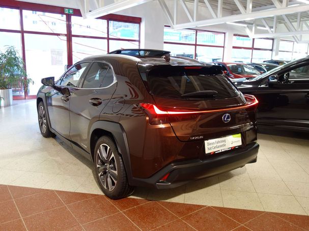 Lexus UX 250h 135 kW image number 4