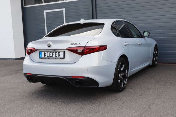 Alfa Romeo Giulia 2.0 TI 206 kW image number 3