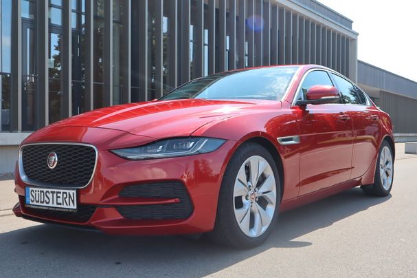 Jaguar XE 132 kW image number 1