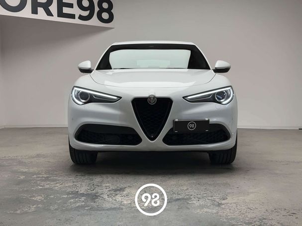 Alfa Romeo Stelvio 2.2 Q4 154 kW image number 3