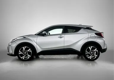Car image 3