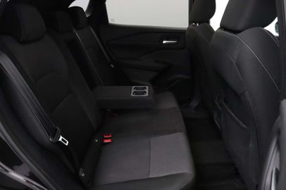 Car image 37