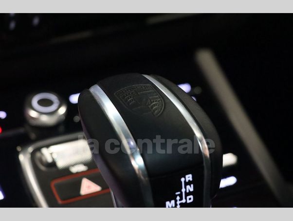 Porsche Cayenne Turbo S E-Hybrid Tiptronic 500 kW image number 34