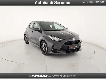 Car image 3