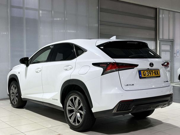 Lexus NX 300 h AWD 145 kW image number 11