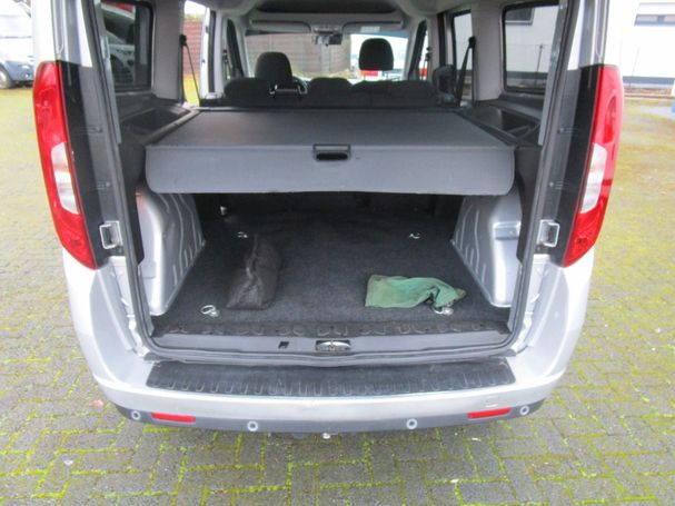 Fiat Doblo 1.6 16V MultiJet Lounge 88 kW image number 9