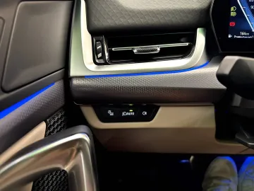 Car image 31