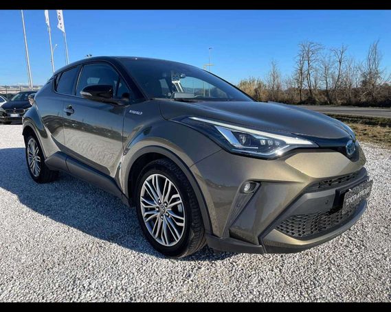 Toyota C-HR 2.0 Hybrid 135 kW image number 2