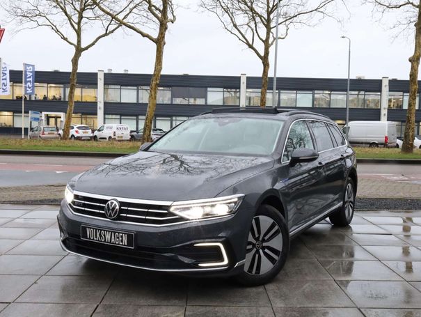 Volkswagen Passat GTE 1.4 TSI PHEV DSG 160 kW image number 1