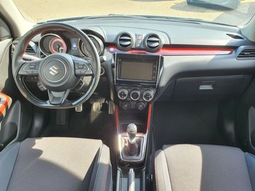 Car image 10