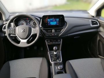 Car image 11