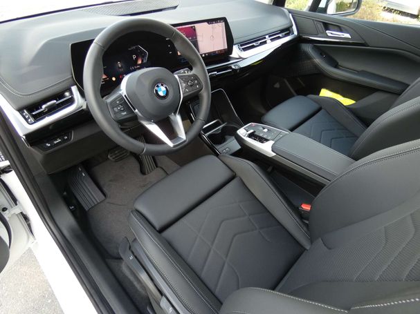 BMW 218d Active Tourer 110 kW image number 13