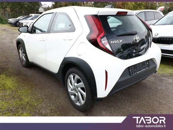 Toyota Aygo X 1.0 VVT-i 53 kW image number 4