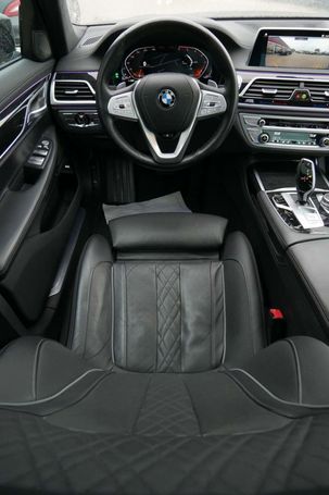 BMW 730d xDrive 210 kW image number 15