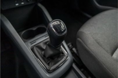 Car image 26