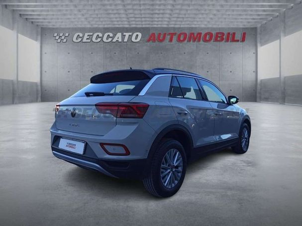 Volkswagen T-Roc 1.0 TSI T-Roc 81 kW image number 4