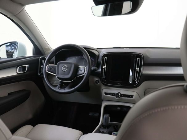 Volvo XC40 T2 95 kW image number 10