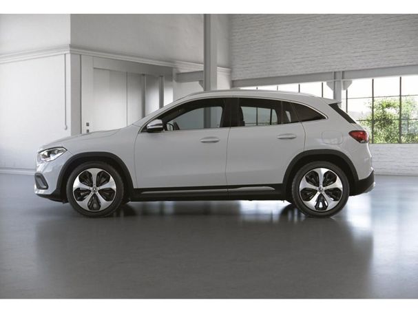 Mercedes-Benz GLA 250 e 160 kW image number 3