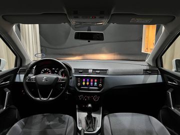 Car image 16