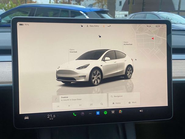 Tesla Model Y Long Range AWD 378 kW image number 18