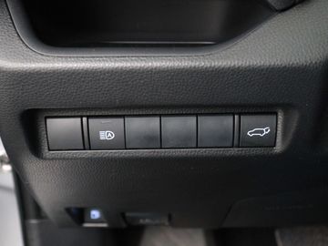 Car image 33