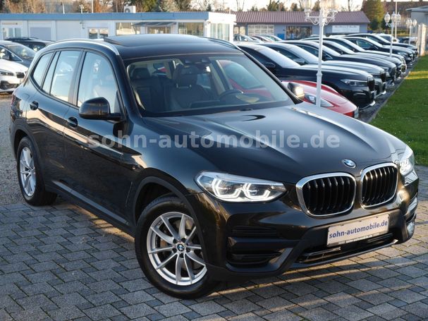 BMW X3 xDrive 195 kW image number 3