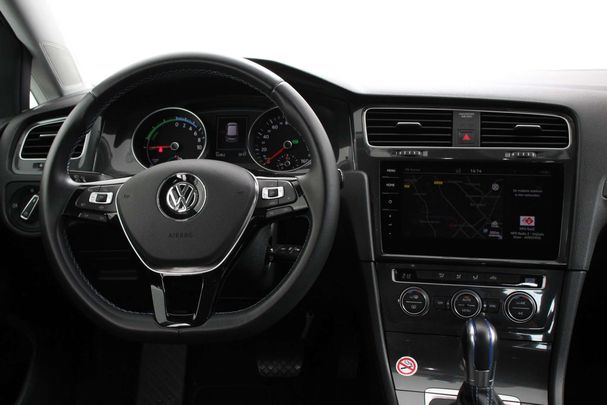 Volkswagen Golf 100 kW image number 9