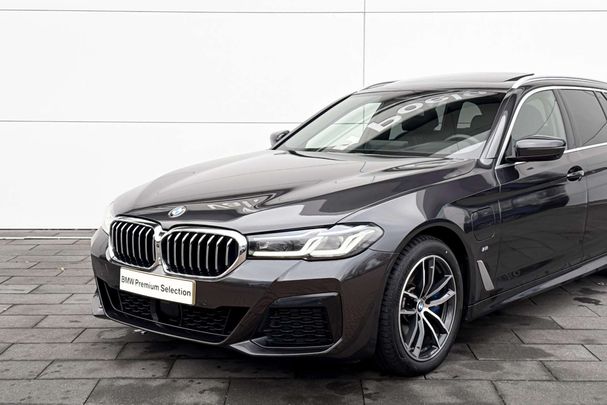 BMW 530 Touring 215 kW image number 23