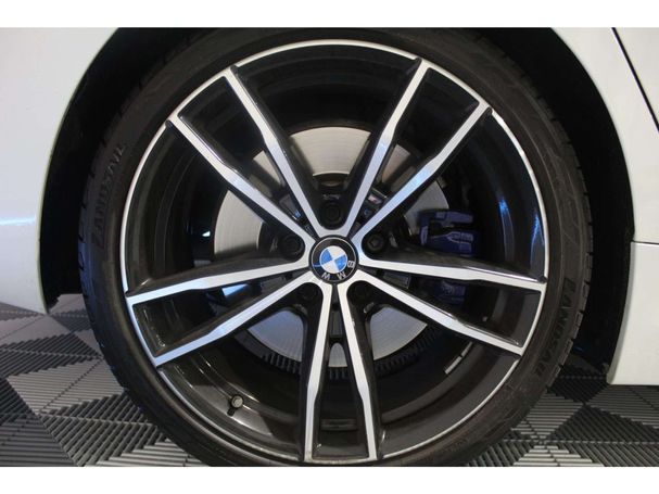 BMW 330i M Sport 190 kW image number 24