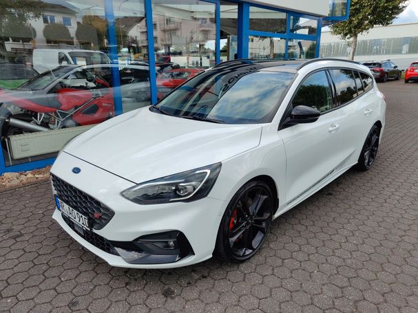 Ford Focus ST 206 kW image number 1