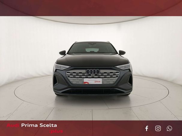 Audi Q8 55 quattro e-tron 250 kW image number 2