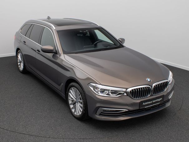 BMW 520d Touring Luxury Line 140 kW image number 3