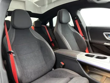 Car image 41