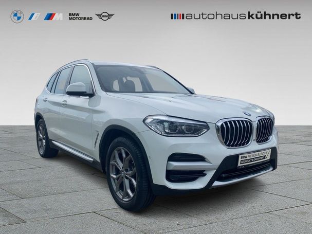 BMW X3 xDrive 140 kW image number 8