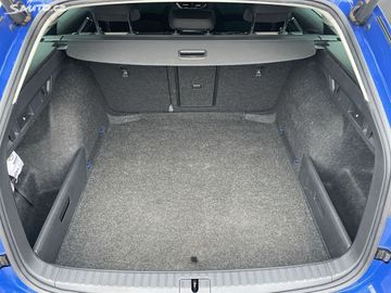 Car image 33