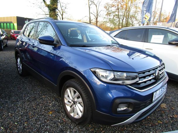 Volkswagen T-Cross 1.0 TSI Life 70 kW image number 2