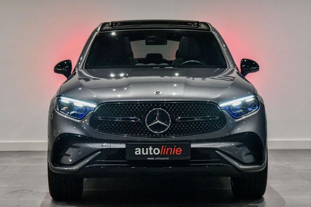 Mercedes-Benz GLC 300 e AMG 4Matic 230 kW image number 9