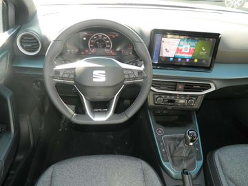 Car image 10