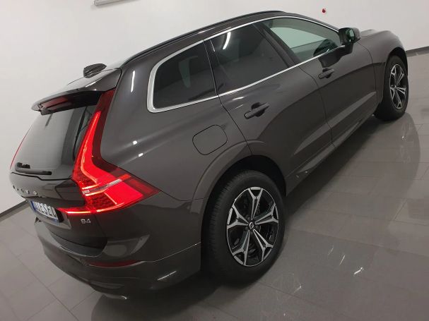 Volvo XC60 B4 AWD Geartronic Inscription 145 kW image number 2