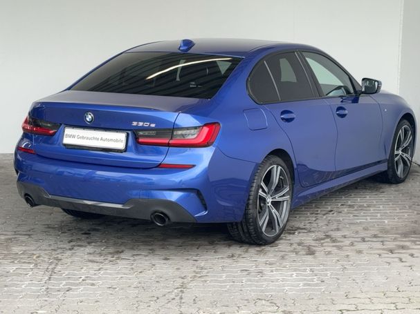 BMW 330e M Sport 215 kW image number 3