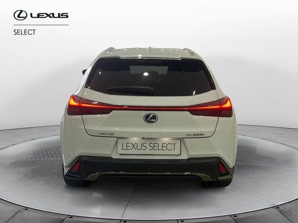 Lexus UX F Sport 135 kW image number 3